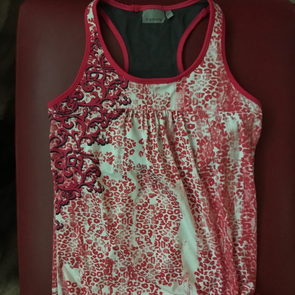 Athleta Fitness Tank with inside bra support